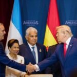 Presidente Abinader concede condecoración póstuma al periodista Orlando Martínez Howley con la Orden del Mérito Duarte, Sánchez y Mella